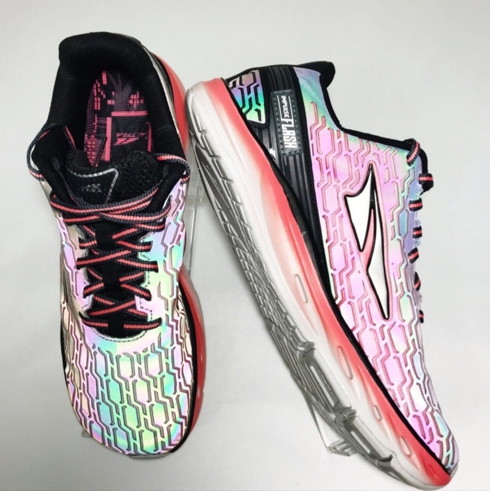 Altra Impulse Flash